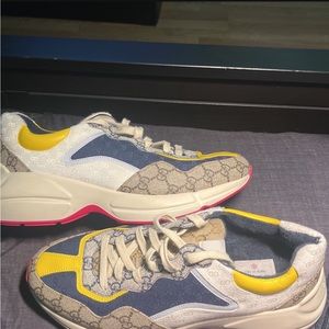 GUCCI MENS SNEAKERS SIZE 10